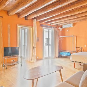 Friendly Rentals Manuela
